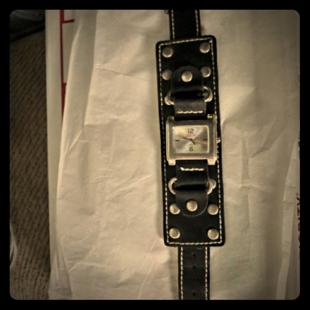 Dickies genuine leather watch